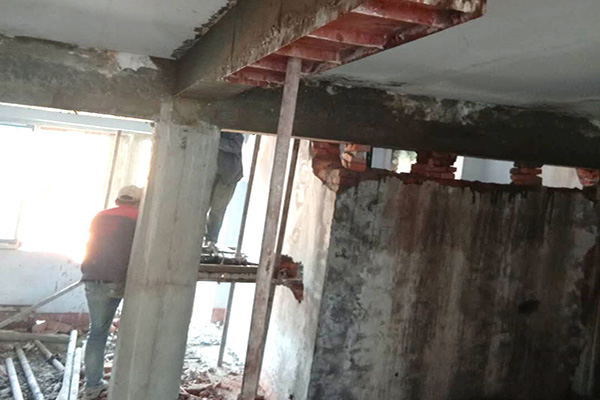 房屋加固.jpg 房屋加固.jpg